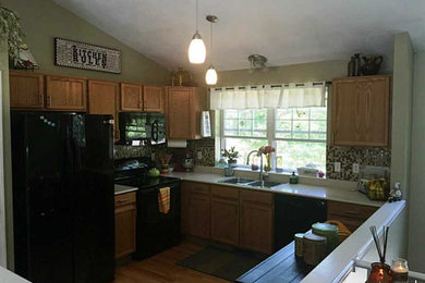 Trendy kitchen photo in Providence