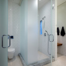 Hall Bath - Cornell