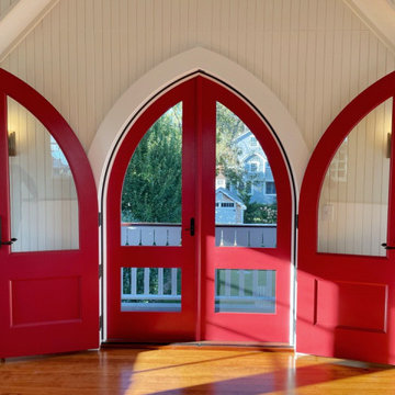 Touisset Garage/Backyard Cottage