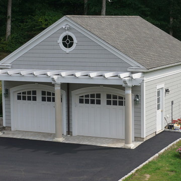 Detached 2 car garage