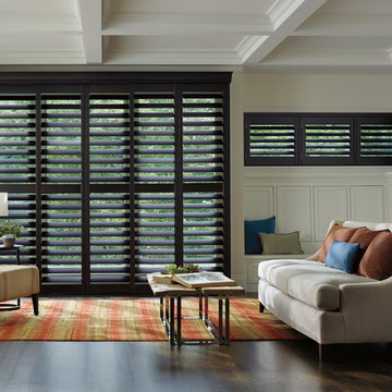 Hunter Douglas Heritance Hardwood Shutters