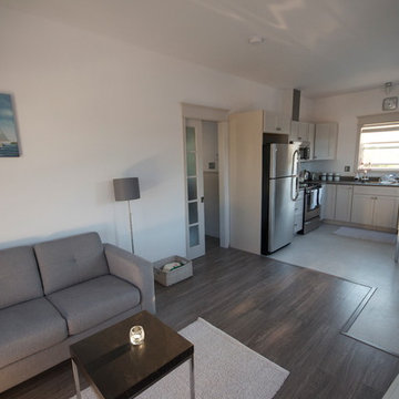 Upper Nest, livingroom and kitchen