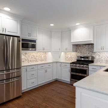 Dearborn Drive Kitchen