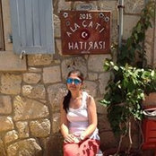 Özge Özalp's photo