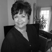 Liz Martin's photo