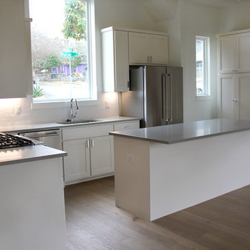 Kitchen- Engineered Quartz (Cement)