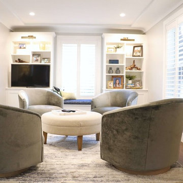 Brentwood Mo-Sophisticated Renovation