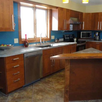 Triangular kitchen