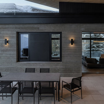 Avalanche Chalet