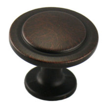 Pulls and knobs