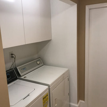 Rittenhouse Full Basement / Full Bathroom