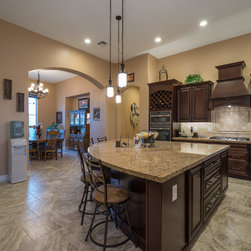 Excelsior Court Custom - Products
