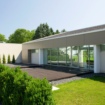 Modern Deck - Racine