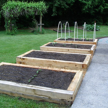 Cedar Raised Beds