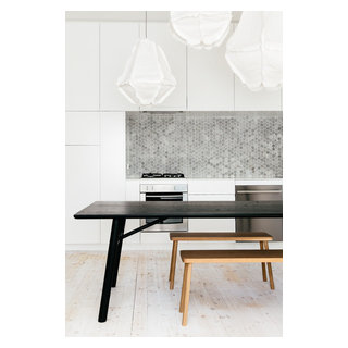 Cross St - Scandinavian - Kitchen - Sydney - by Caroline McCredie ...