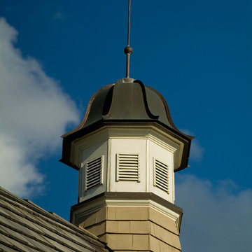 Lake Forest Spec House