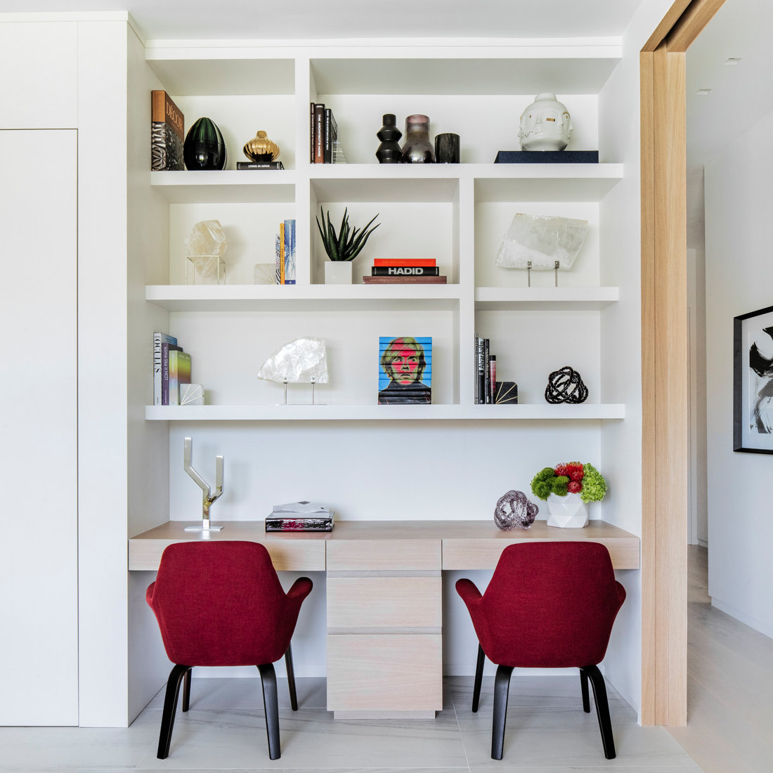 MODERN HOME