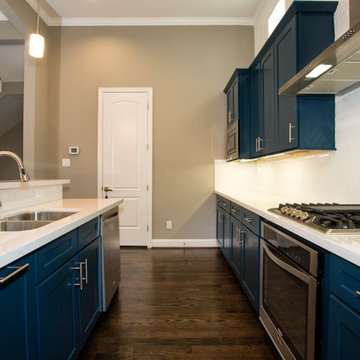 Height's blue kitchen