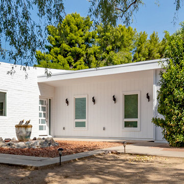 Mid-Century Modern Home brought into the 21st Century.