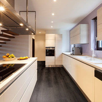 Kitchen Contemporary, CW-062 / NovoCore Premium Kitchen Flooring