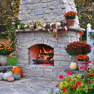 Outdoor Fireplace and Flagstone