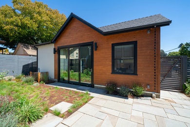 Home design - transitional home design idea in San Francisco