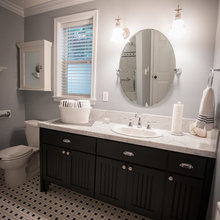 blackandwhitebathroom