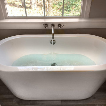 Kim E. master bathroom by Victor Smith