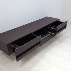 フロートテレビボード(床から浮いているテレビボード)施工例 - リビング家具