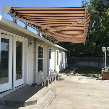 Roof Mounted Retractable Awning
