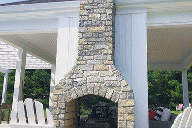 Inspiration for a coastal landscaping in Bridgeport.