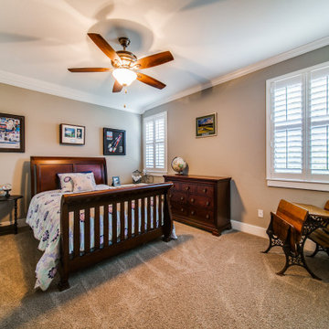Craftsman: 4,022 ft²/4 BR/3.5 BA/2 ST