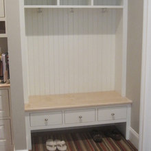 Entry way bench