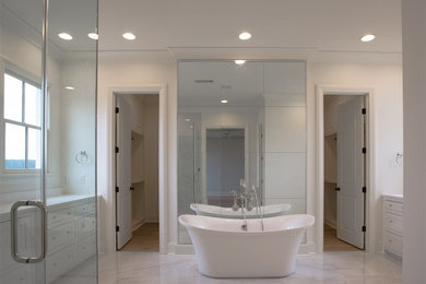 Bathroom - transitional bathroom idea in Jackson