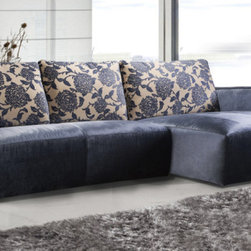 4112 MH Large Sectional - Sectional Sofas