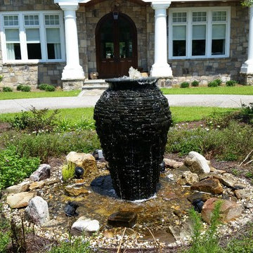 STACKED SLATE URN FOUNTAIN