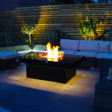 Considering a Fire Pit Table? These Ideas Will Inspire You