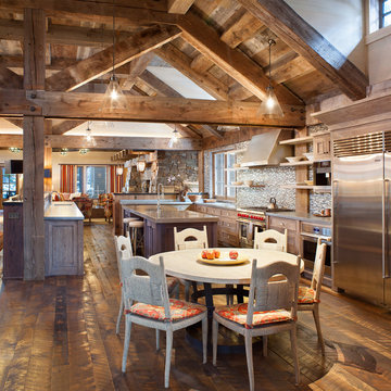 Tamarack Lodge