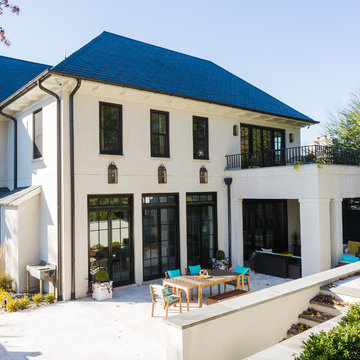 New Traditional Residence