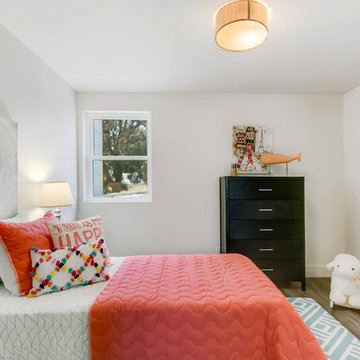 College Ave., San Francisco Modern Flip