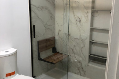 Inspiration for a modern bathroom remodel in Richmond