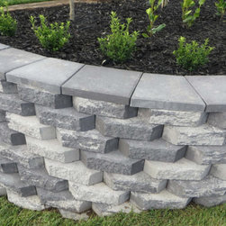 Premier Retaining Wall in Charcoal Blend - Products