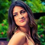 Davina Mansur's photo