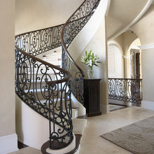 408 Foyer/Staircase