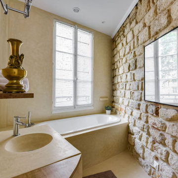 Luxurious escape in the heart of the city