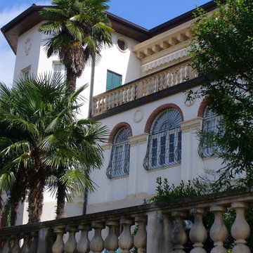 Ristrutturazione edilizia e restauro conservativo di una Villa liberty in collin