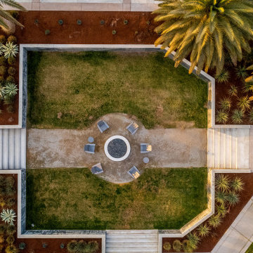 Mid-East Modern