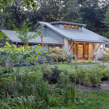 2022 NARI CotY Award-Winning Landscape Designs/Outdoor Living $100,000 to $250,0