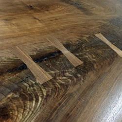 Butterfly joints - Dining Tables