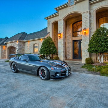 13400 Carriage Way Oklahoma - Wyatt Poindexter KW Luxury Homes
